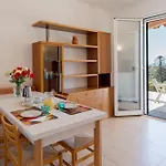 Guesthost - Into The Green! Garden House Bordighera