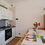 Apartamento Guesthost - Into The Green! Garden House