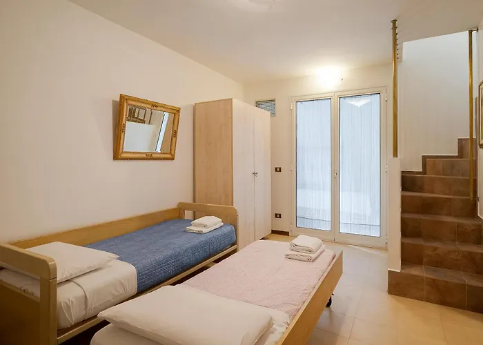 Guesthost - Into The Green! Garden House Appartement